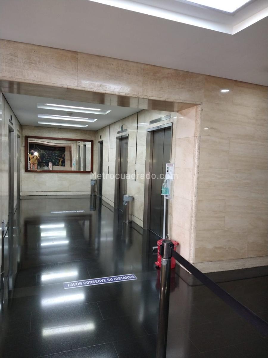 Arriendo de Oficina en Centro empresarial bavaria Bogotá D C 11052