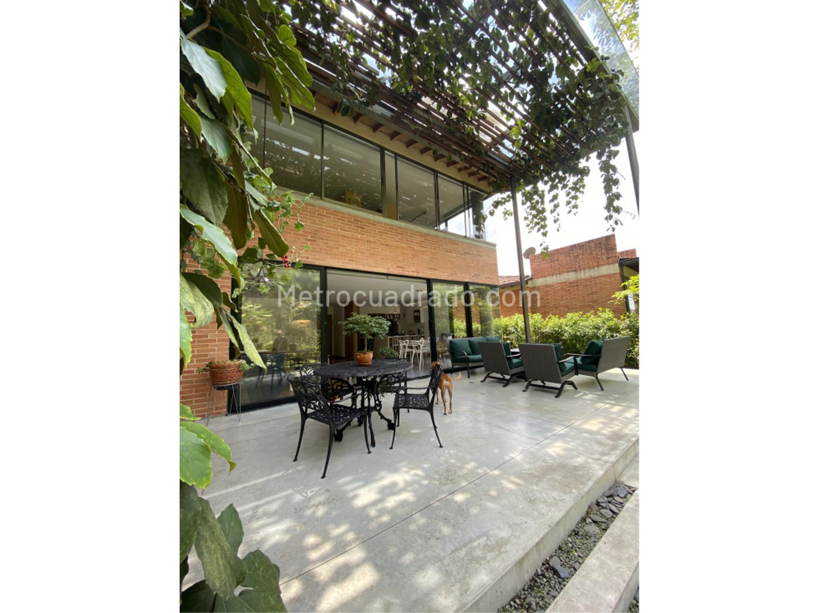 Venta De Casa En El Poblado San Lucas Medell N M