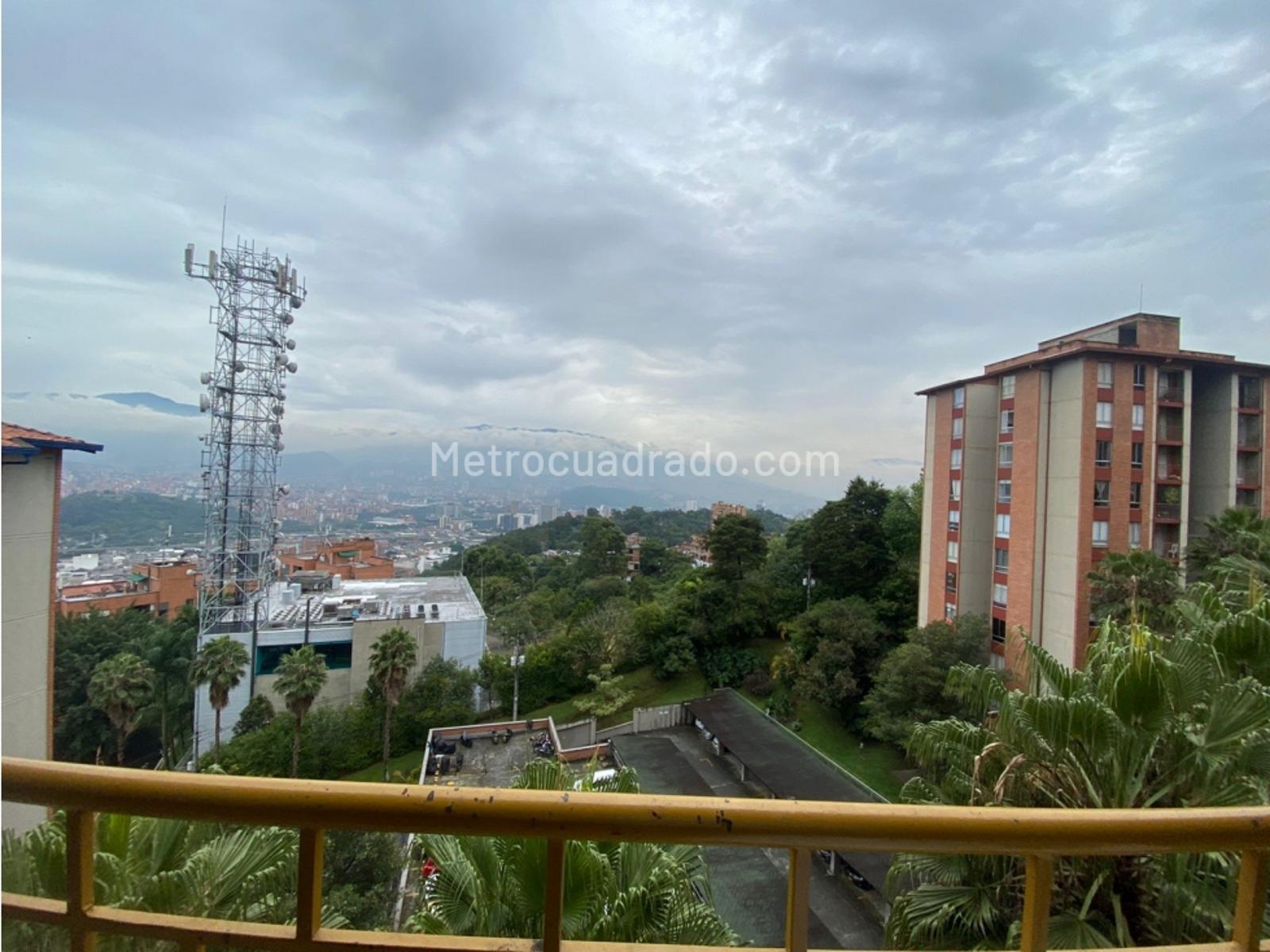 Venta de Apartamento en Loma del indio Medellín 16215 M4516184