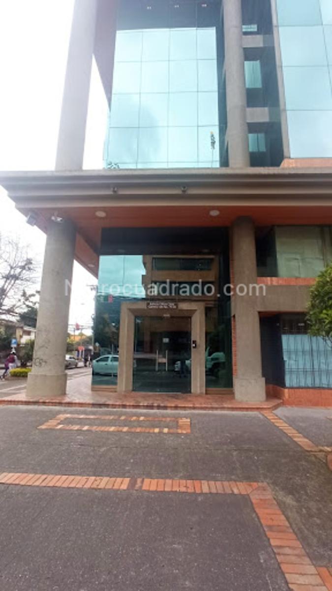 Arriendo de Oficina en El lago Bogotá D C 3325 M3694203