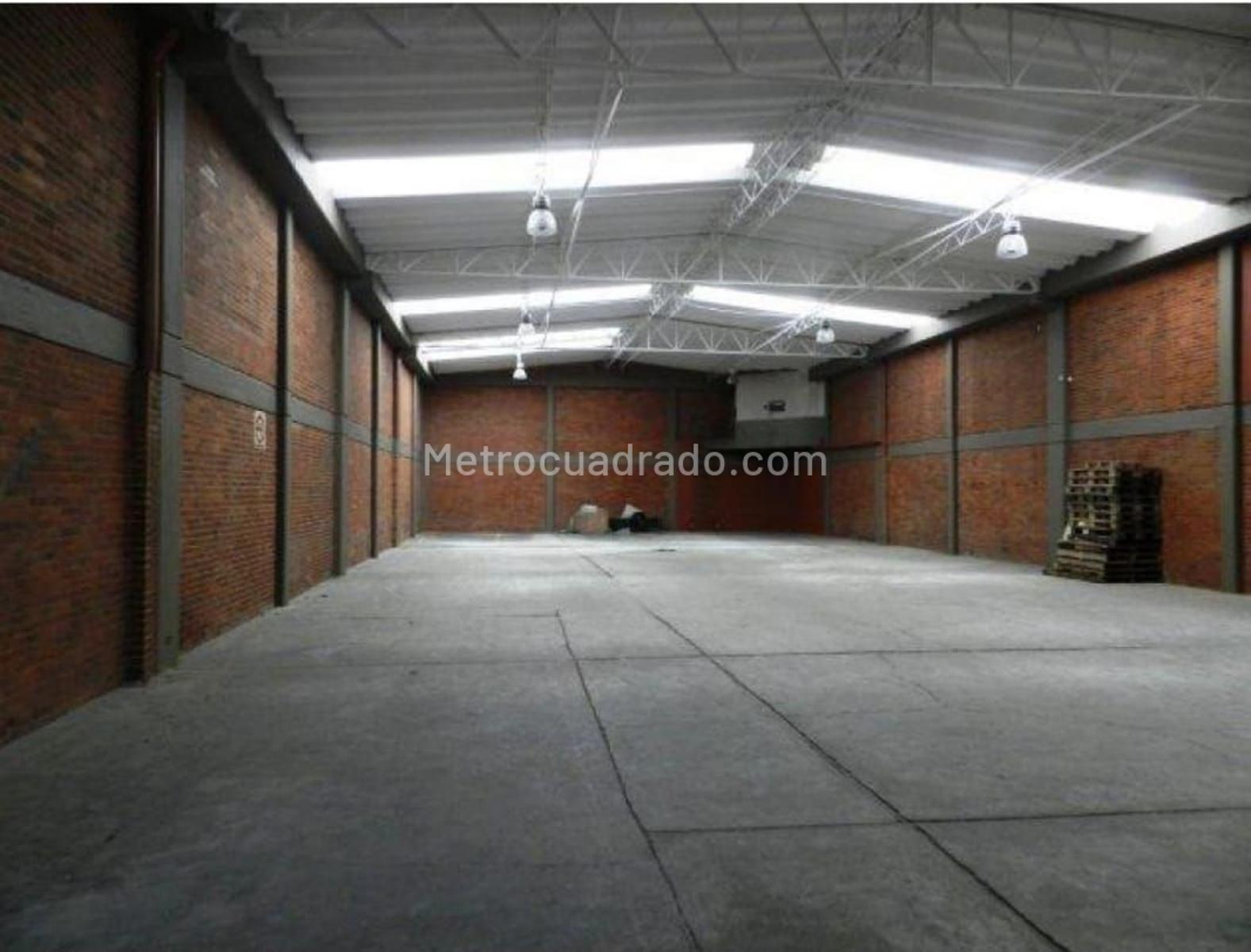 Arriendo De Bodega En Zona Industrial Montevideo Bogot D C