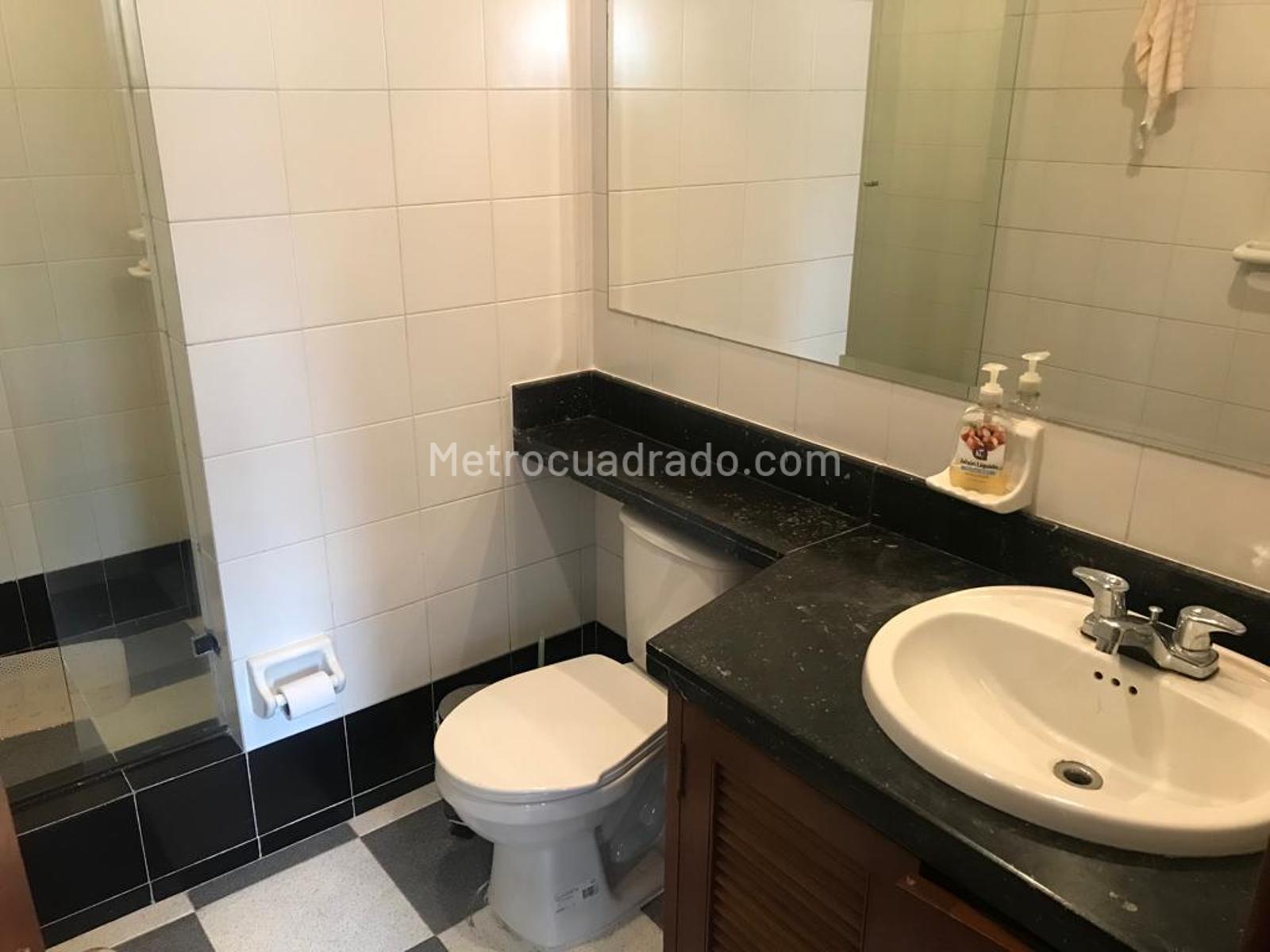 Venta De Apartamento En Altos De Chico Bogot D C M