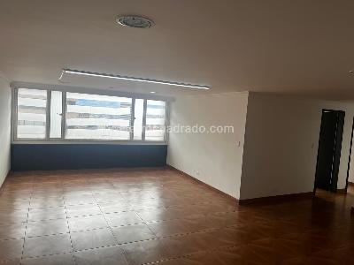 Apartamento en venta en Centro Internacional, Bogotá · foto 3 de 18