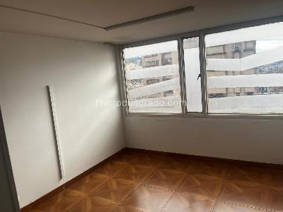 Apartamento en venta en Centro Internacional, Bogotá · foto 9 de 18