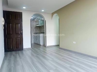 Apartamento en venta en Alamos, Bogotá · foto 8 de 20