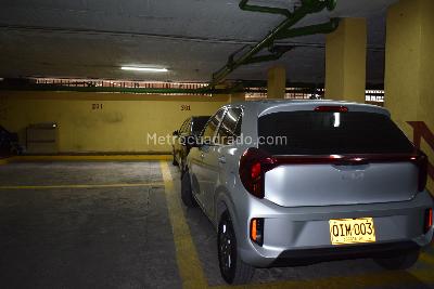 Apartamento de 4 alcobas en venta en El Lago, Bogotá, 273 m² · foto 13 de 14