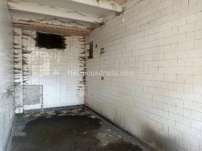 Casa de 5 alcobas en venta en La Porcincula, Bogotá, 676 m² · foto 15 de 19