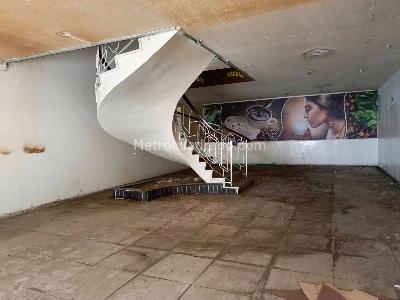 Casa de 5 alcobas en venta en La Porcincula, Bogotá, 676 m² · foto 2 de 19