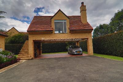 Casa de 5 alcobas en venta en Santa Ana De Chia Ii, Chía, 415 m² · foto 14 de 20