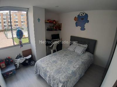 Apartamento de 3 alcobas en venta en Pinares De Chia Reservado, Chía, 92 m² · foto 14 de 17