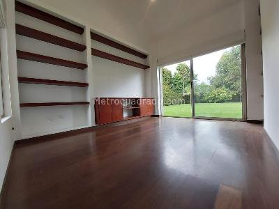 Casa de 4 alcobas en arriendo en San Simon Guaymaral, Bogotá, 332 m² · foto 12 de 20