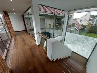 Casa de 4 alcobas en arriendo en San Simon Guaymaral, Bogotá, 332 m² · foto 14 de 20