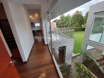 Casa de 4 alcobas en arriendo en San Simon Guaymaral, Bogotá, 332 m² · foto 15 de 20