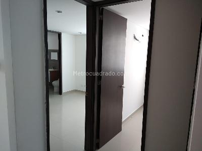 Apartamento de 3 alcobas en venta en Manga, Cartagena, 123 m² · foto 3 de 18