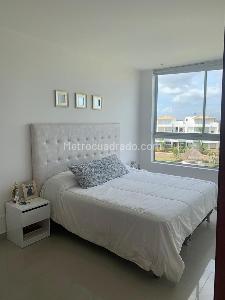 Apartamento de 3 alcobas en venta en Cartagena Laguna Club, Cartagena, 113 m² · foto 2 de 17