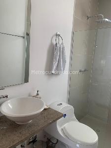 Apartamento de 3 alcobas en venta en Cartagena Laguna Club, Cartagena, 113 m² · foto 9 de 17