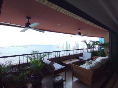 Apartamento de 4 alcobas en venta en Bahia Bocagrande, Cartagena, 670 m² · foto 3 de 3