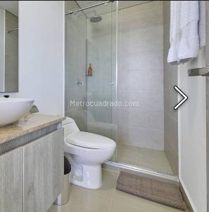 Apartamento de 2 alcobas en venta en Crespo, Cartagena, 93 m² · foto 12 de 20