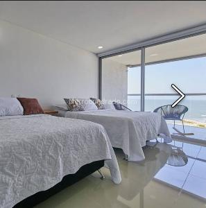 Apartamento de 2 alcobas en venta en Crespo, Cartagena, 93 m² · foto 13 de 20