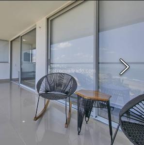 Apartamento de 2 alcobas en venta en Crespo, Cartagena, 93 m² · foto 14 de 20