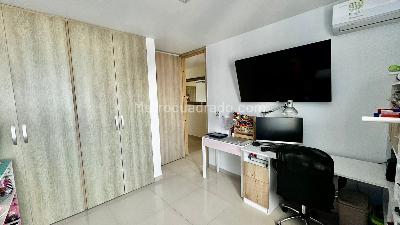 Apartamento en venta en Manga, Cartagena · foto 5 de 18