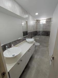 Apartamento de 3 alcobas en venta en Crespo, Cartagena, 183 m² · foto 11 de 20