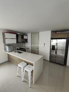 Apartamento de 3 alcobas en venta en Crespo, Cartagena, 183 m² · foto 6 de 20