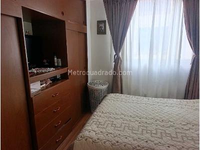 Casa en venta en Mirandela, Bogotá · foto 8 de 14