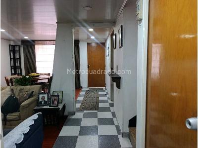 Casa en venta en Alamo, Bogotá · foto 4 de 20