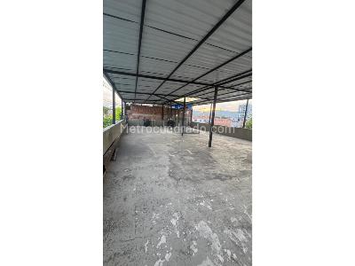 Casa de 5 alcobas en venta en Rosablanca, Girardot, 258 m² · foto 12 de 14