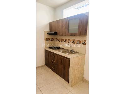 Casa de 5 alcobas en venta en Rosablanca, Girardot, 258 m² · foto 7 de 14