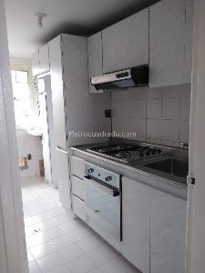Apartamento de 3 alcobas en arriendo en San Jose De Spring, Bogotá, 68 m² · foto 5 de 12
