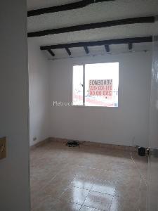 Apartamento de 3 alcobas en arriendo en San Jose De Spring, Bogotá, 68 m² · foto 9 de 12