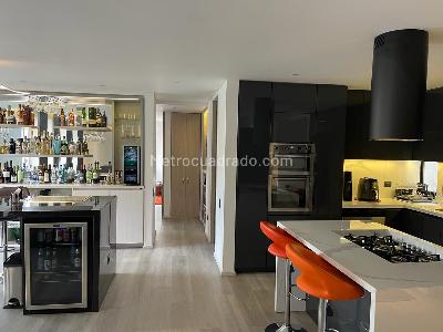Apartamento de 2 alcobas en venta en Usaquen, Bogotá, 115 m² · foto 4 de 16