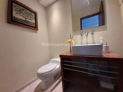 Apartamento en venta en Santa Barbara Alta, Bogotá · foto 6 de 6