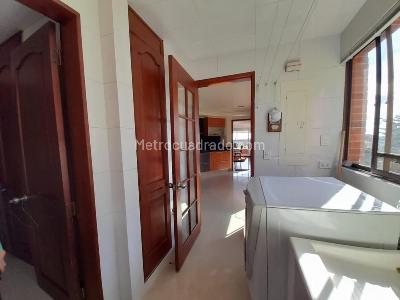 Apartamento en venta en Santa Barbara Alta, Bogotá · foto 5 de 6