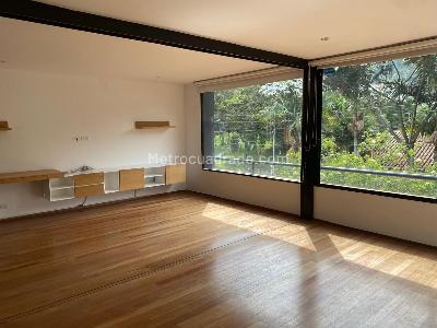 Casa de 3 alcobas en venta en Santa Barbara Alta, Bogotá, 265 m² · foto 2 de 8