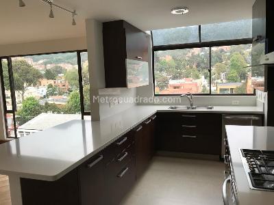 Apartamento de 4 alcobas en arriendo en Pardo Rubio, Bogotá, 200 m² · foto 4 de 4
