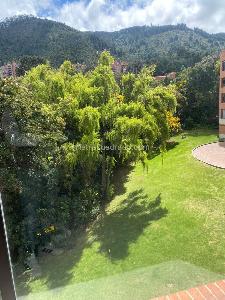 Apartamento en venta en Santa Barbara Alta, Bogotá · foto 8 de 14