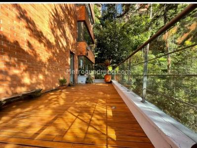 Apartamento en venta en Altos Del Refugio, Bogotá · foto 3 de 9