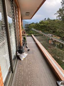 Apartamento de 3 alcobas en venta en Cerros De Los Alpes, Bogotá, 326 m² · foto 14 de 15