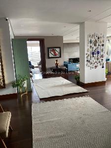 Apartamento de 3 alcobas en venta en Cerros De Los Alpes, Bogotá, 326 m² · foto 7 de 15
