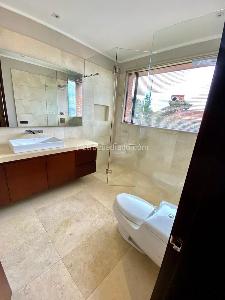 Apartamento de 4 alcobas en venta en Santa Barbara Alta, Bogotá, 600 m² · foto 13 de 20