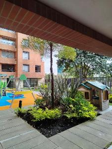 Apartamento de 3 alcobas en arriendo en Santa Ana Occidental, Bogotá, 190 m² · foto 8 de 8