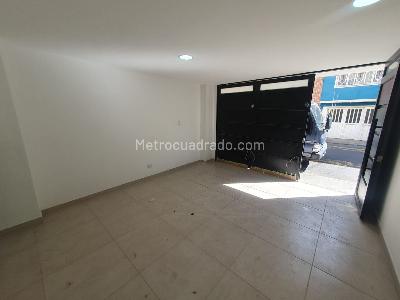 Casa de 3 alcobas en venta en Bosa La Palestina, Bogotá, 114 m² · foto 2 de 11