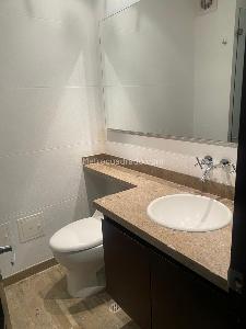 Apartamento de 3 alcobas en arriendo en Santa Ana Occidental, Bogotá, 190 m² · foto 7 de 16