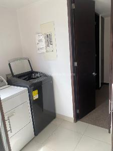Apartamento de 3 alcobas en arriendo en Santa Ana Occidental, Bogotá, 190 m² · foto 9 de 16