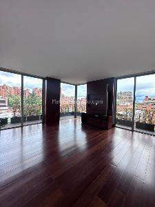 Apartamento en venta en Chico Norte, Bogotá · foto 2 de 12