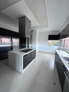 Apartamento en venta en Chico Norte, Bogotá · foto 5 de 12