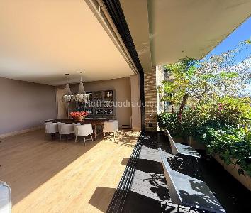 Apartamento de 3 alcobas en venta en Los Rosales, Bogotá, 355 m² · foto 4 de 20